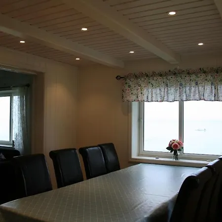 Marisletta Farm - House By The Sea Feriehus Tromsø