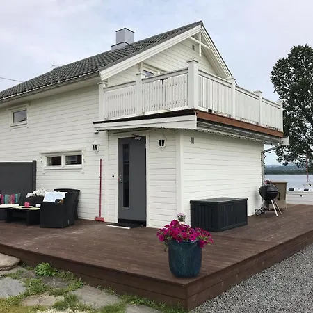 Marisletta Farm - House By The Sea * Tromsø