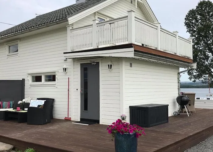 Marisletta Farm - House By The Sea * Tromsø