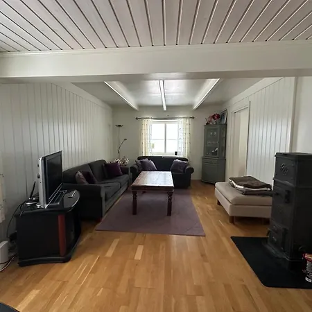 Marisletta Farm - House By The Sea Holiday home